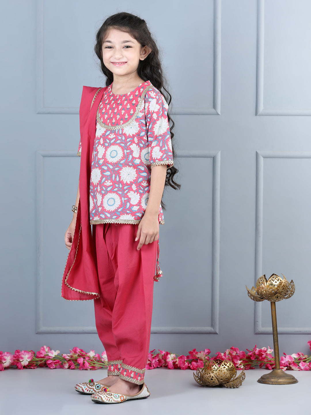 Aww Hunnie Girls Peach Jaipuri Cotton Kurta Salwar Set β Premium Festive Ensemble