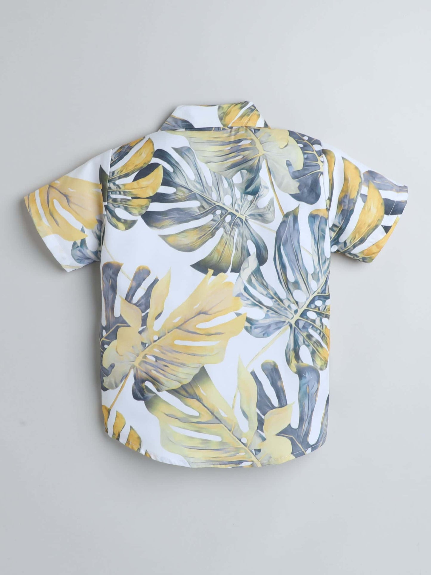 Boys Leaf Print Half-Sleeve Shirt & Bottom Set – Trendy Casual Wear - Pure, Chemical-Free Kidswear